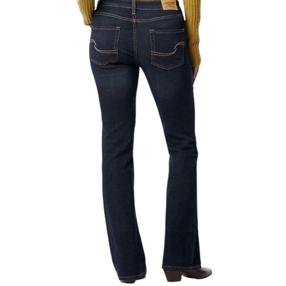 Signature by Levi Strauss & Co. Low Rise Boot Cut Jeans Dark Denim Size 14 Long - Picture 3 of 8